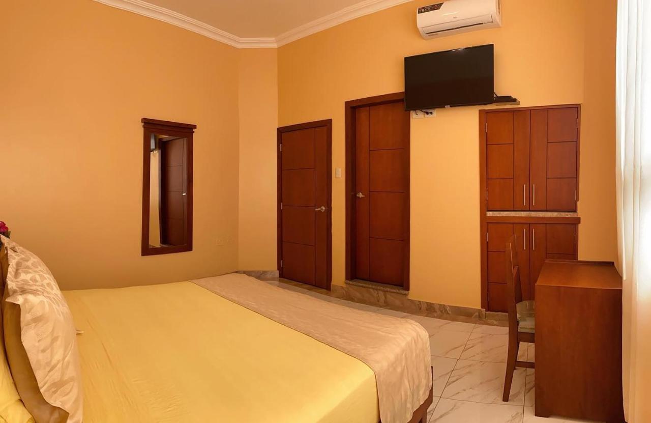Hostal California Inn Guayaquil Exterior foto